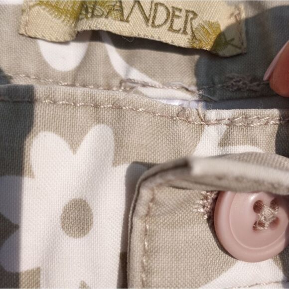Islander Gray Floral Print Pockets Zipper Shorts 4 - Picture 10 of 10